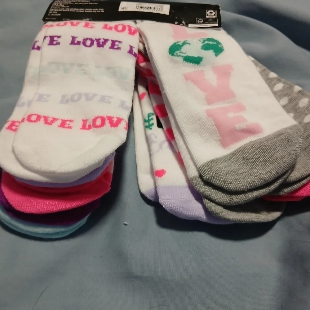 No Boundaries low cut  ladies socks 2 packs of 10. NWT